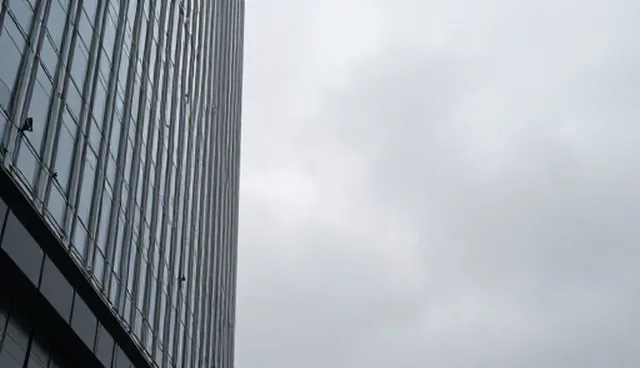 AI搜索优化套餐C如何解决数据监测难题?